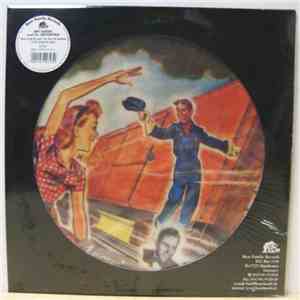 Art Kassel And His Orchestra - Wave To Me, My Lady / You Won't Be Satisfied ('til You Break My Heart) download flac mp3