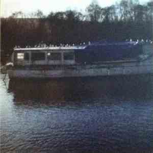 Yule FM - Days Like Leaves download flac mp3