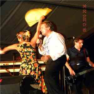 Davy Jones - Billtown Bus Stop Radio Hour 12/7/09 download flac mp3