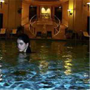 Andrew Wyatt - Descender download flac mp3