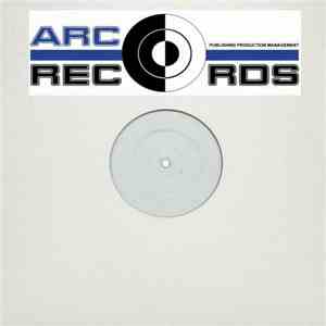 Nina S. Vs. Luca Zeta - Calling download flac mp3