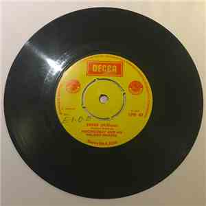 Prince Mochicobay And His Melody Makers - Ewere / Omwenmwingare download flac mp3