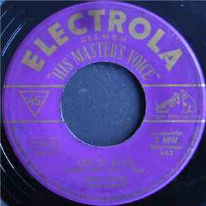 Glenn Miller And His Orchestra - In The Mood / Out Of Space download flac mp3
