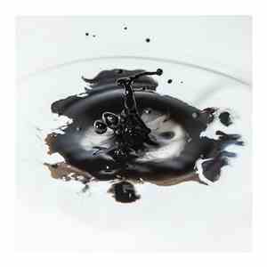 Phaeleh Feat. Jess Mills - Storm download flac mp3