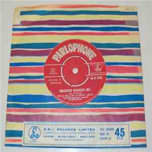Peter Sellers & Sophia Loren - Goodness Gracious Me / Grandpa's Grave download flac mp3