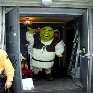 Merzlux - The Man Of Shrek download flac mp3